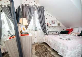 Отели типа «постель и завтрак» Piękne Pokoje w Starej Karczmie Liszki Стандартный номер с кроватью размера "queen-size"-9